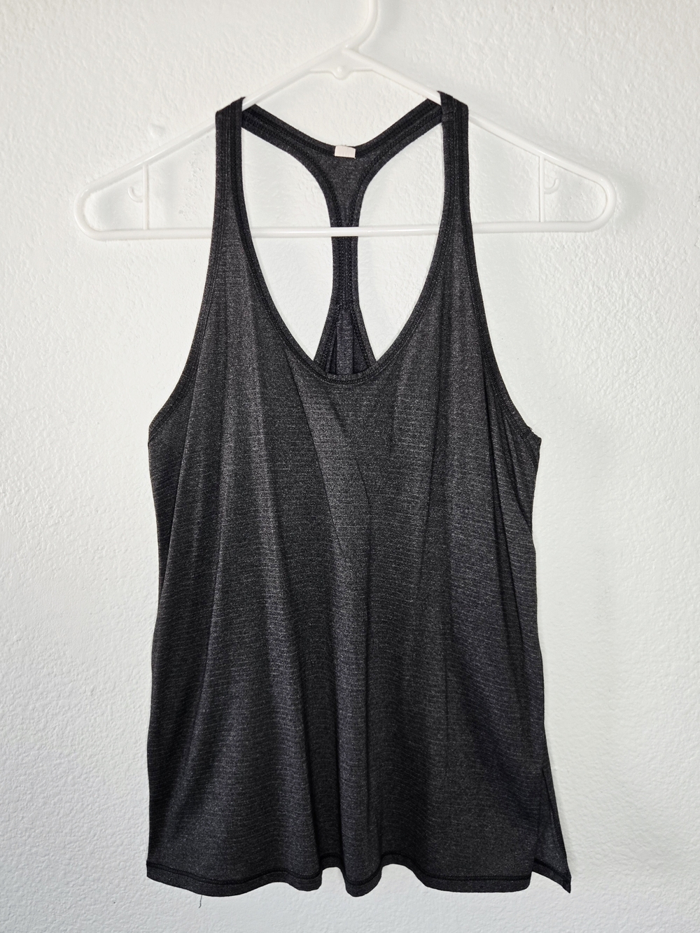 LULULEMON Striped Lightweight Racer back Tank Top Large Armholes Gray sz 6